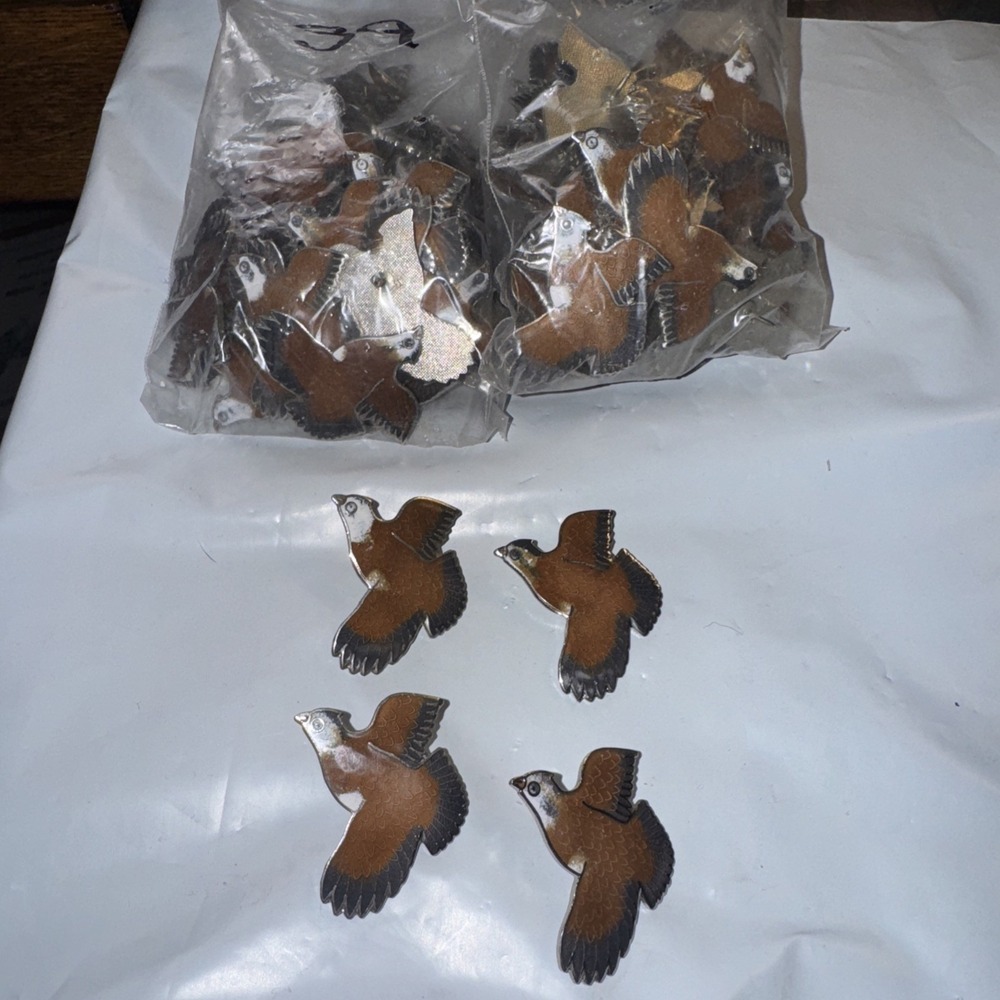80pcs Fun Vintage Bird Charm Hat Lapel Pin  Brown White Birds